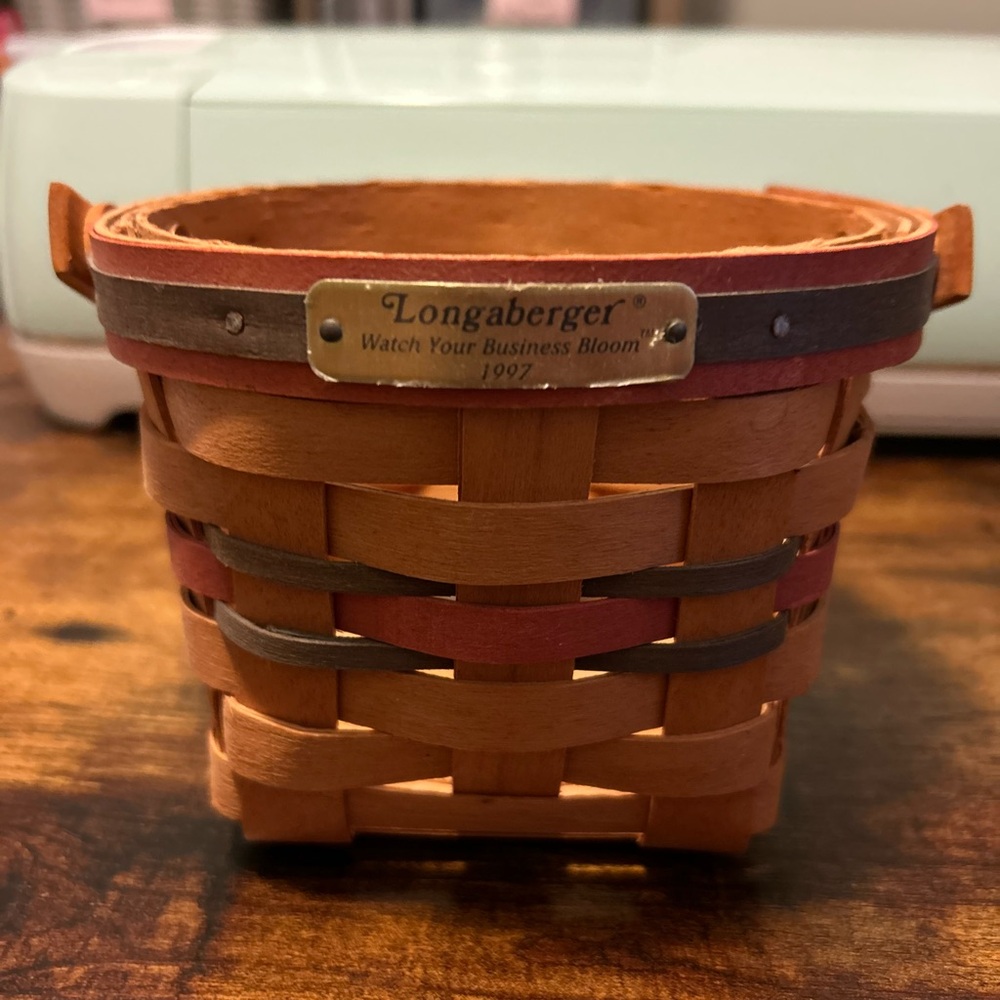 Longaberger Patriotic Let Your Business Bloom Basket - Picture 2 of 6
